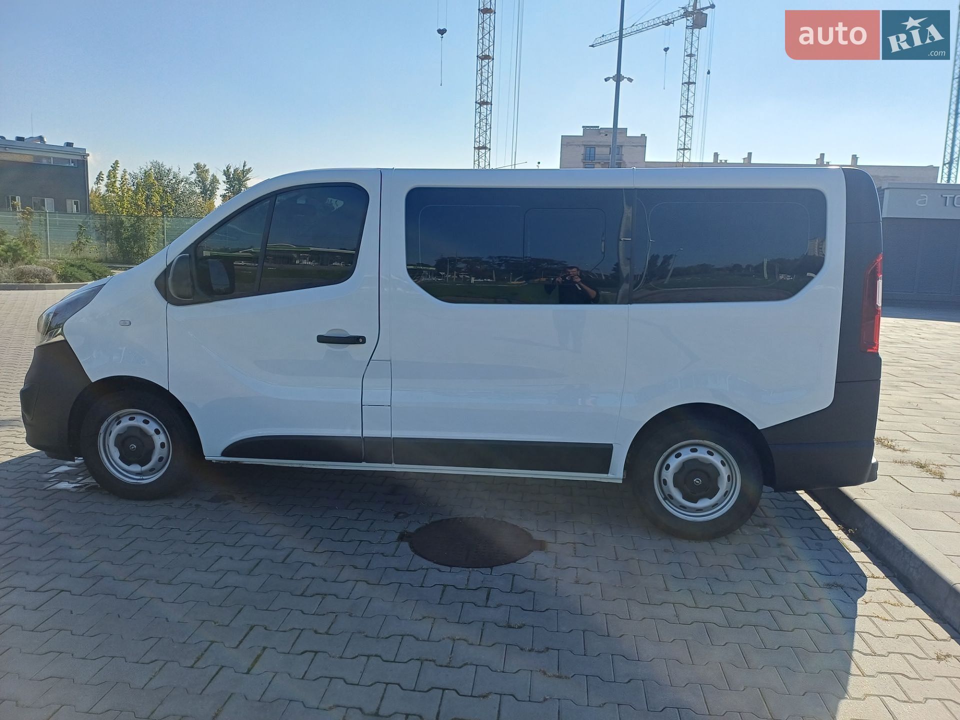 Opel Vivaro 2017 VIN W0VJ7D600HV668240 фото оголошення 3 з 16