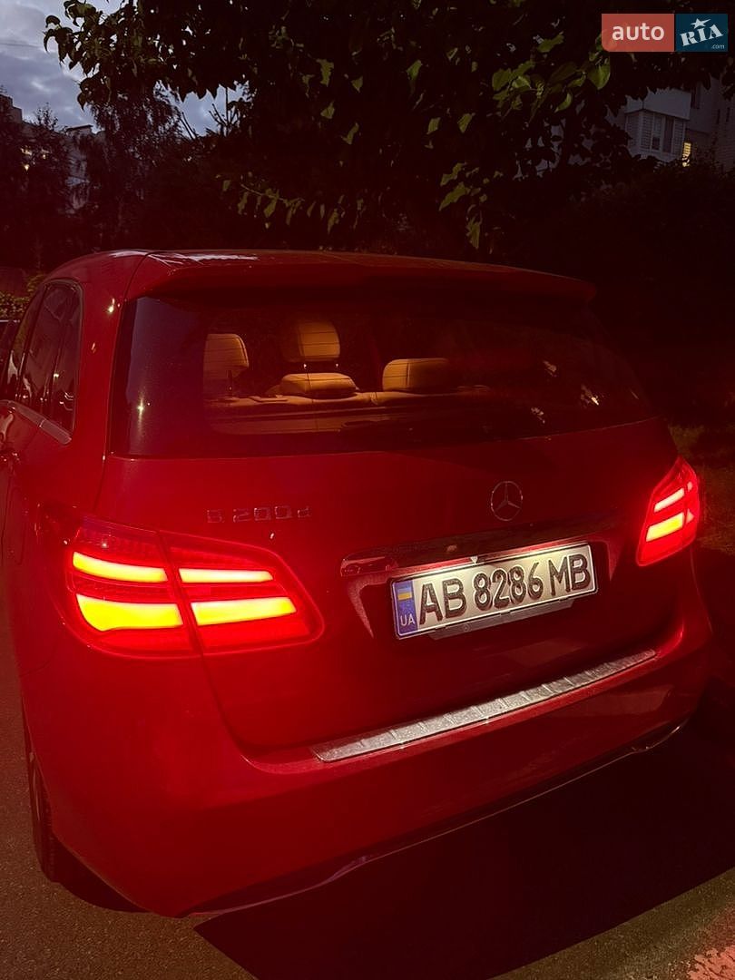 Mercedes-Benz B-Class 2016 VIN WDDMH0JB8HN172890 фото оголошення 3 з 42