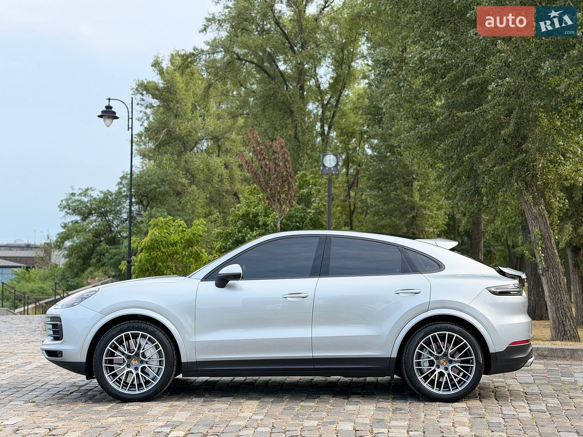 Porsche Cayenne Coupe 2019 VIN WP1ZZZ9YZLDA78278 фото оголошення 26 з 76