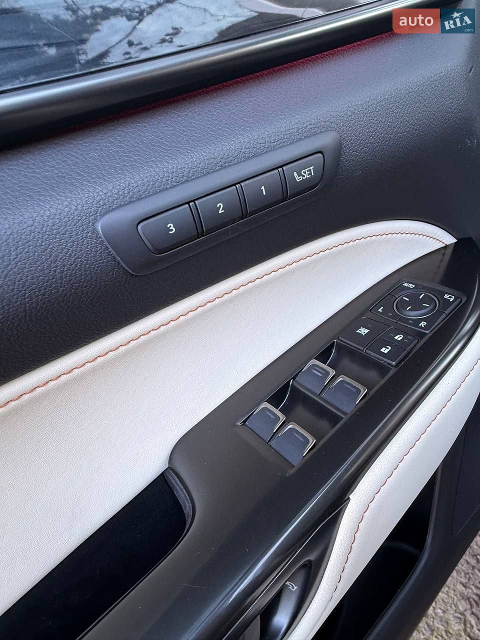 Lexus NX 2024 VIN JTJGKCEZ1R5016156 фото оголошення 4 з 11