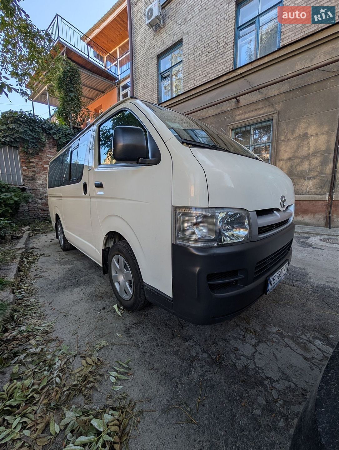 Toyota Hiace 2006 VIN JTGJX02P060006712 фото оголошення 4 з 27