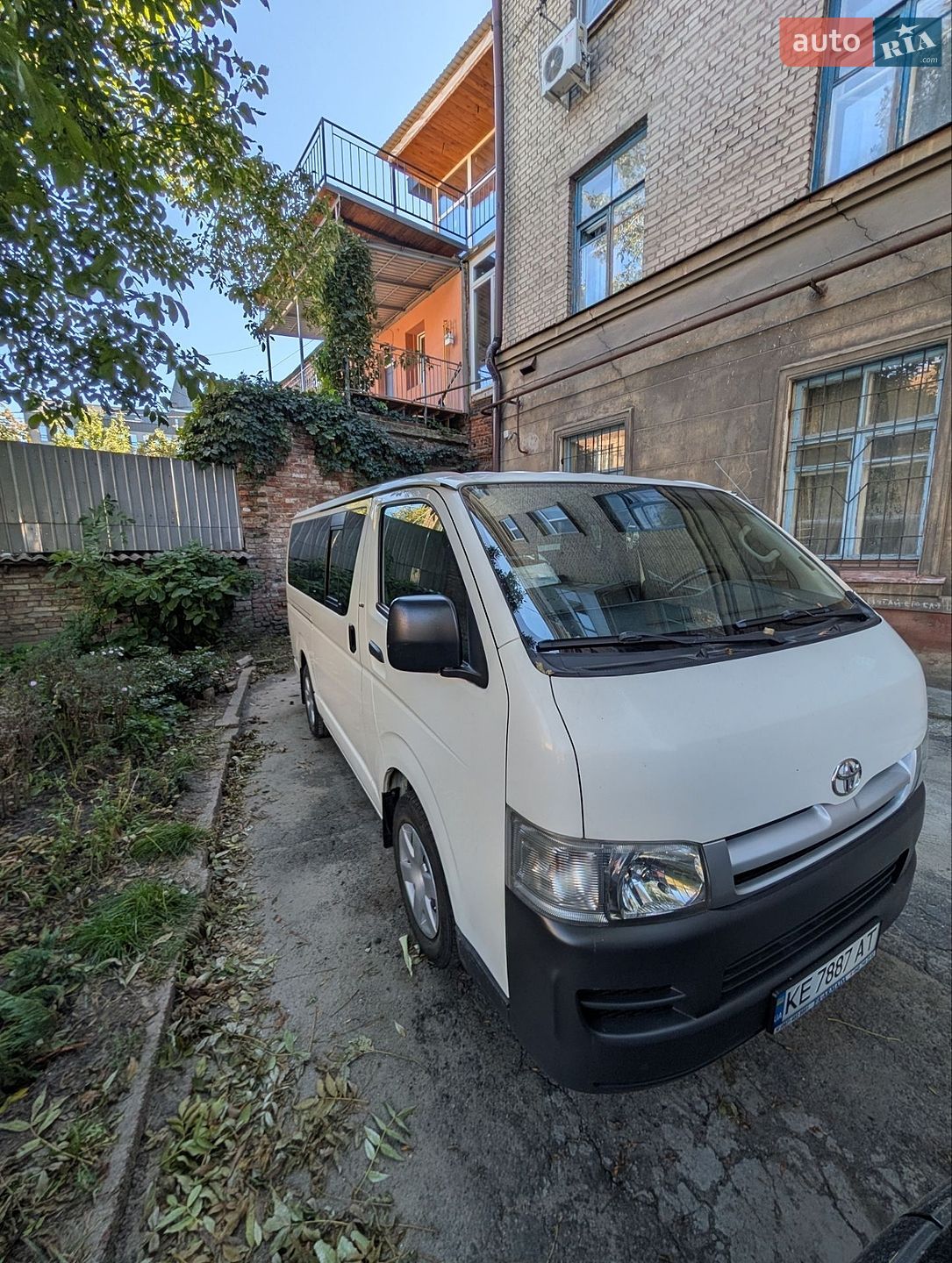 Toyota Hiace 2006 VIN JTGJX02P060006712 фото оголошення 3 з 27