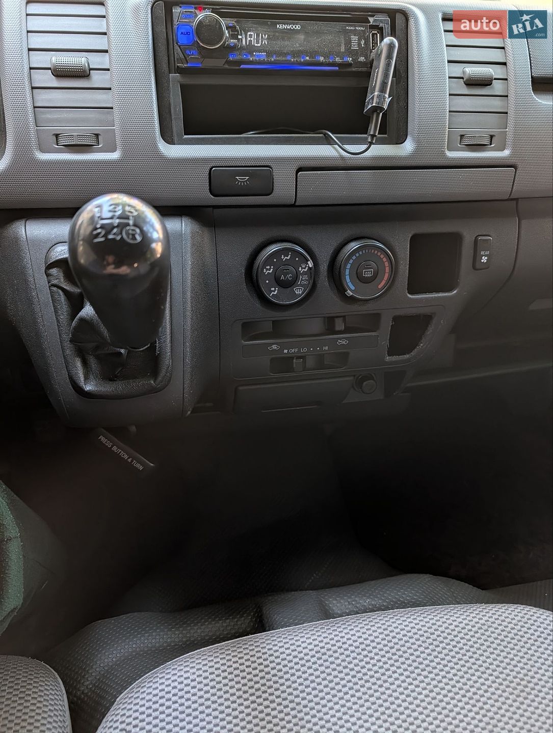 Toyota Hiace 2006 VIN JTGJX02P060006712 фото оголошення 15 з 27