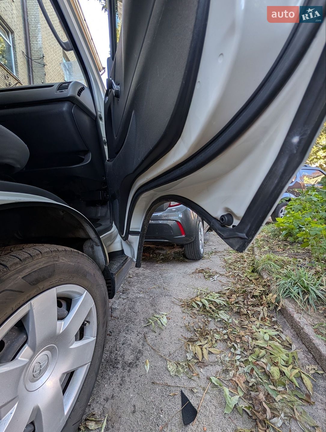 Toyota Hiace 2006 VIN JTGJX02P060006712 фото оголошення 19 з 27