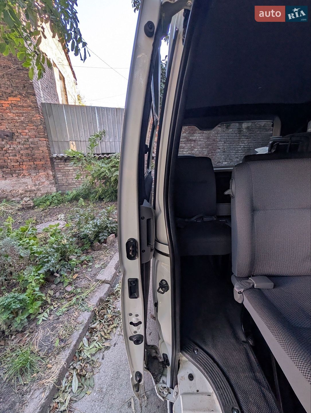 Toyota Hiace 2006 VIN JTGJX02P060006712 фото оголошення 27 з 27
