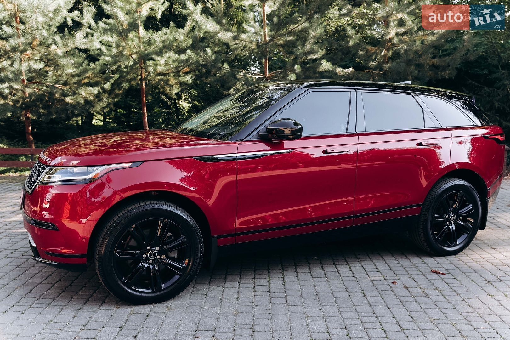 Land Rover Range Rover Velar 2021 VIN SALYJ2EX0MA305766 фото оголошення 3 з 72
