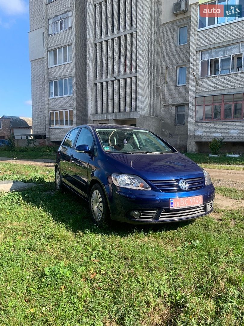 Volkswagen Golf Plus 2007 VIN WVWZZZ1KZ6W620752 фото оголошення 2 з 39