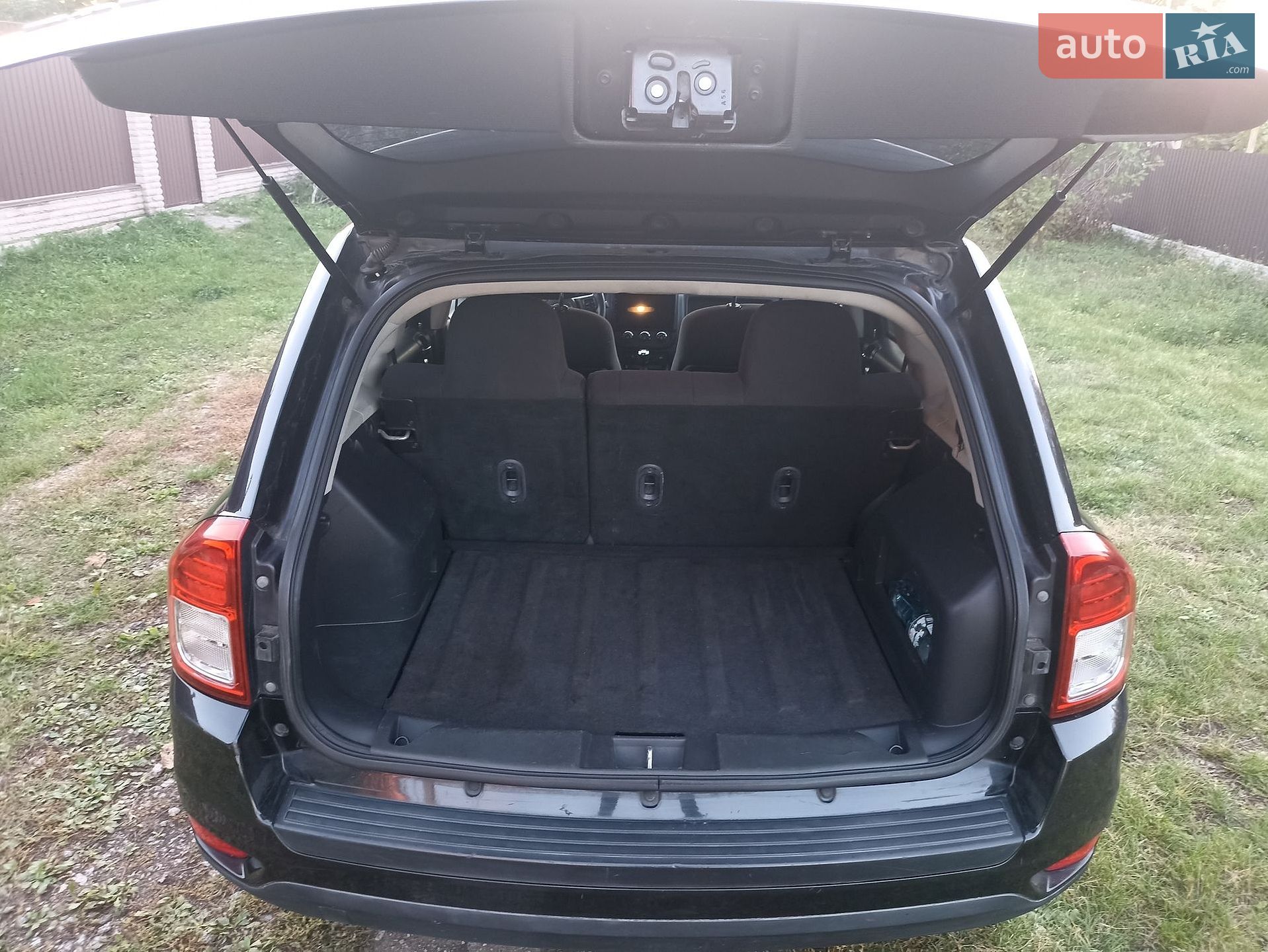 Jeep Compass 2011 VIN 1J4NF1FB8BD167232 фото оголошення 10 з 10