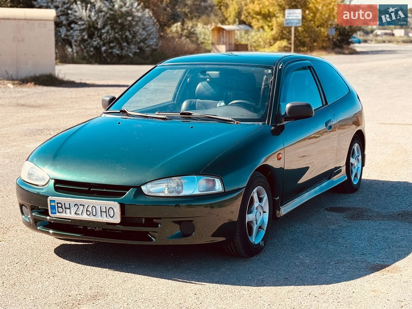 Mitsubishi Colt 2000 VIN JMBMNCJ1AYU001174 фото оголошення 2 з 23