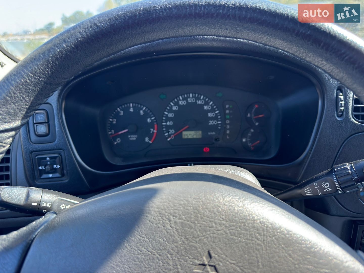 Mitsubishi Colt 2000 VIN JMBMNCJ1AYU001174 фото оголошення 13 з 23