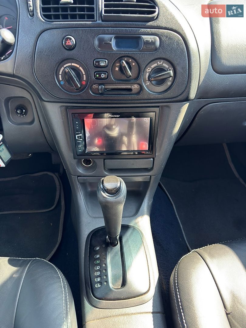 Mitsubishi Colt 2000 VIN JMBMNCJ1AYU001174 фото оголошення 14 з 23