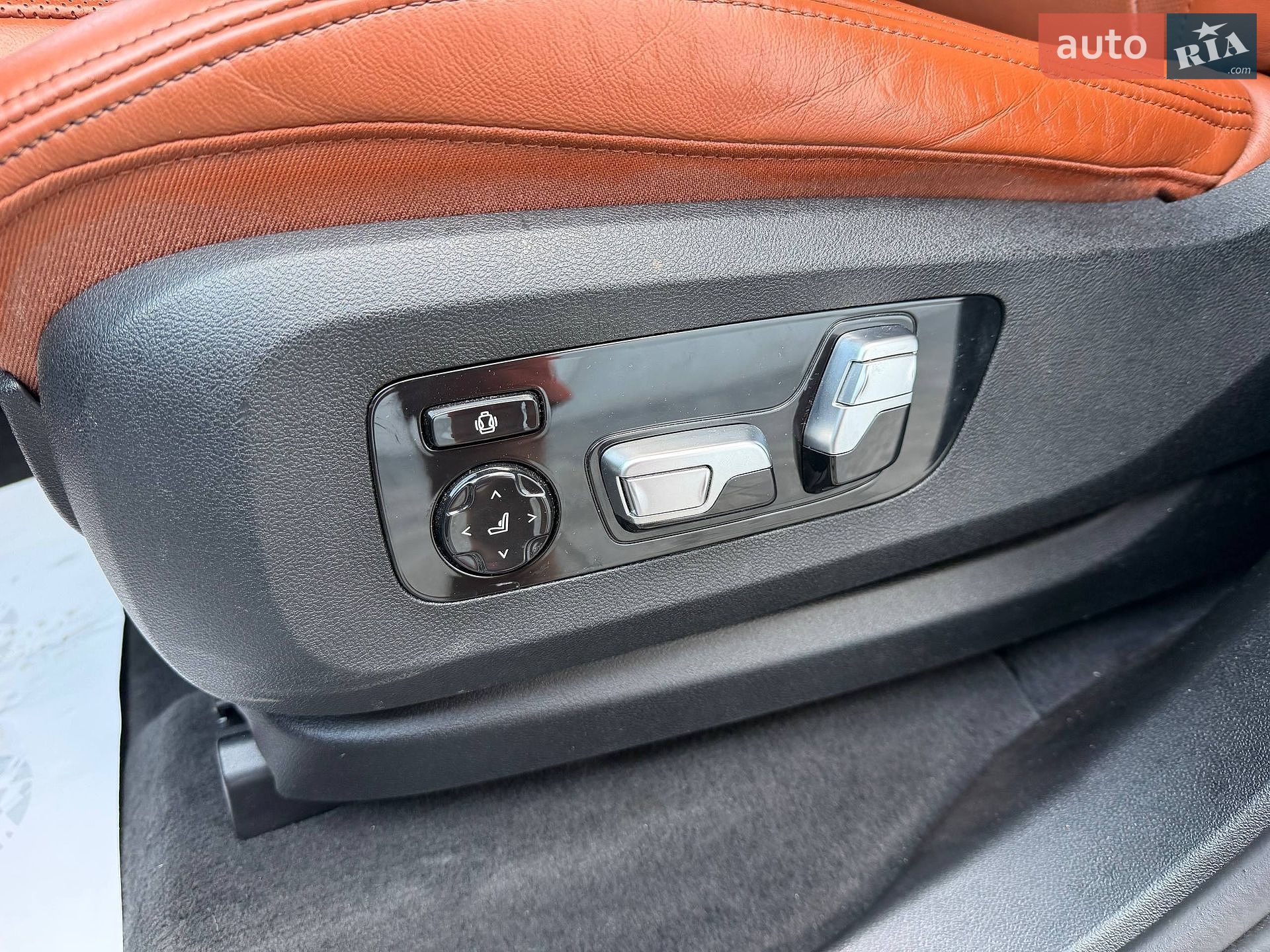 BMW X7 2019 VIN 5UXCW2C50KL081306 фото оголошення 21 з 53