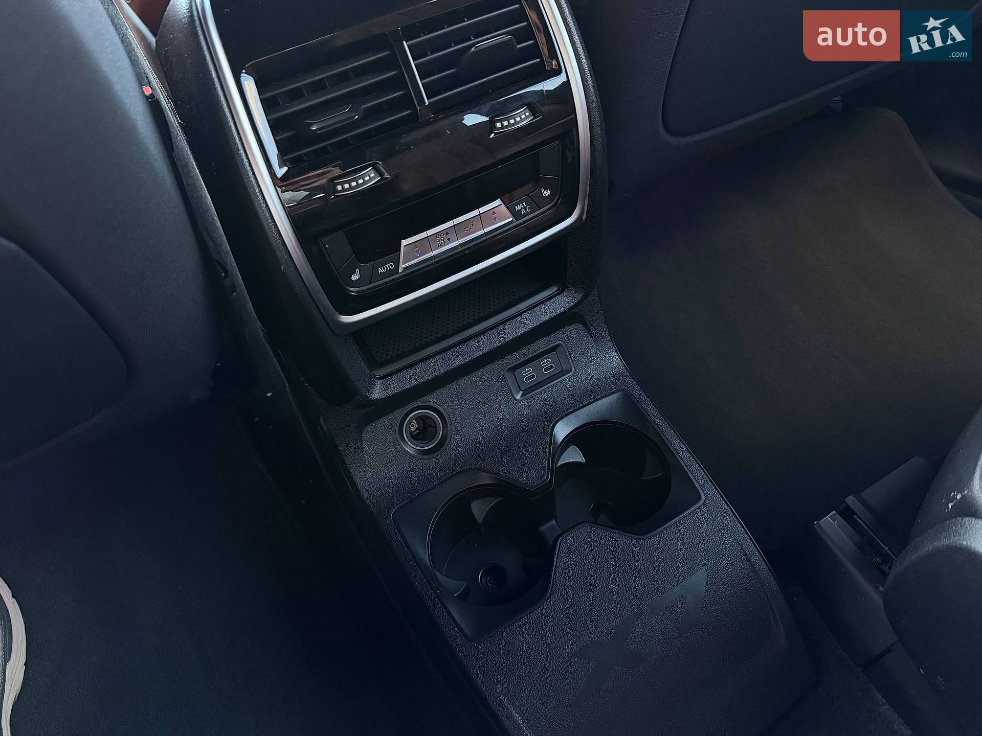 BMW X7 2019 VIN 5UXCW2C50KL081306 фото оголошення 41 з 53