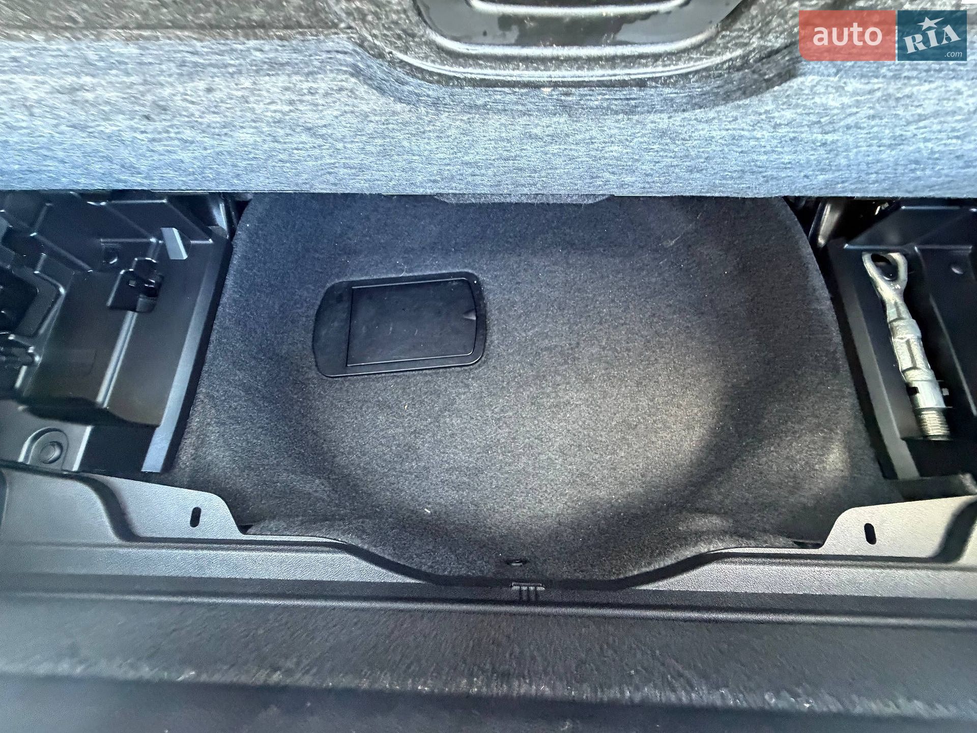 BMW X7 2019 VIN 5UXCW2C50KL081306 фото оголошення 48 з 53