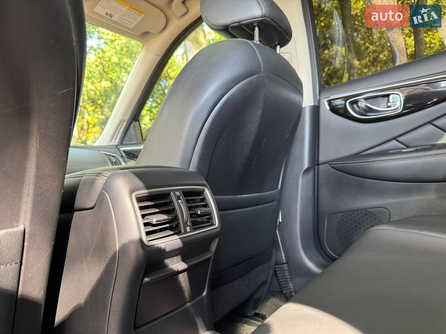 Infiniti Q50 2017 VIN JN1EV7AR6JM443215 фото оголошення 34 з 106