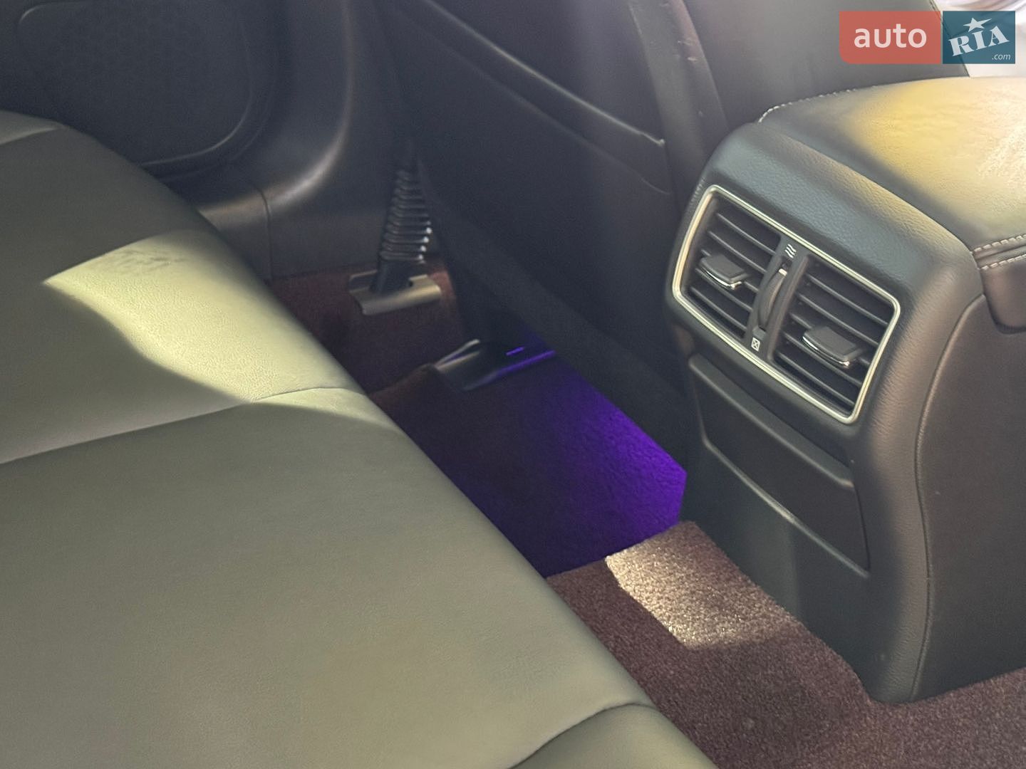 Infiniti Q50 2017 VIN JN1EV7AR6JM443215 фото оголошення 47 з 106