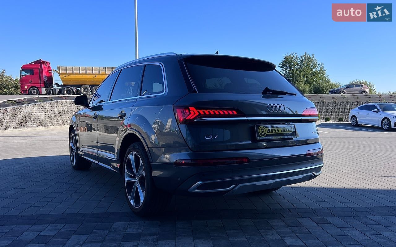 Audi Q7 2020 VIN WA1LXAF72LD004285 фото оголошення 4 з 38