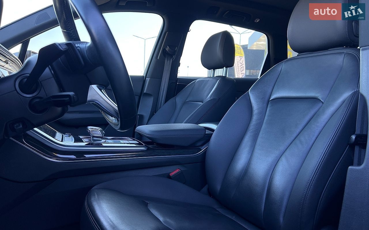 Audi Q7 2020 VIN WA1LXAF72LD004285 фото оголошення 9 з 38