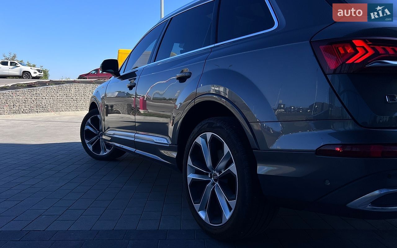 Audi Q7 2020 VIN WA1LXAF72LD004285 фото оголошення 36 з 38