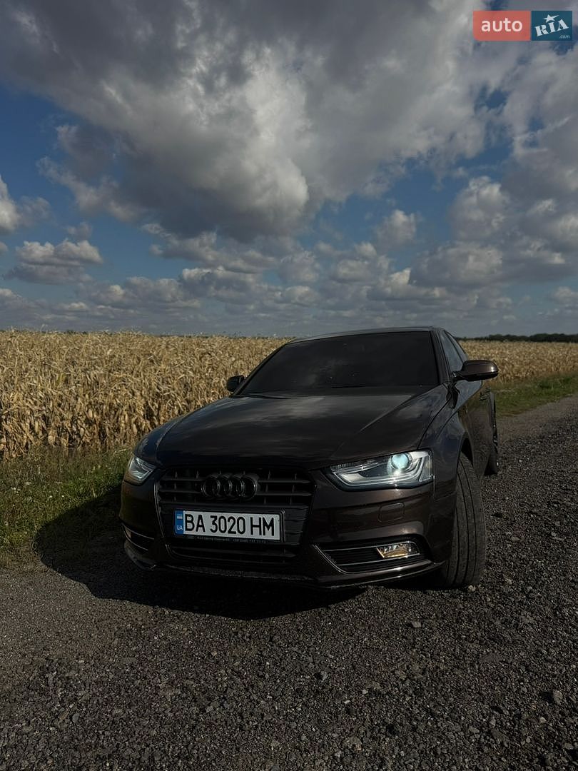 Audi A4 2013 VIN WAUZZZ8K4DA175632 фото оголошення 5 з 11