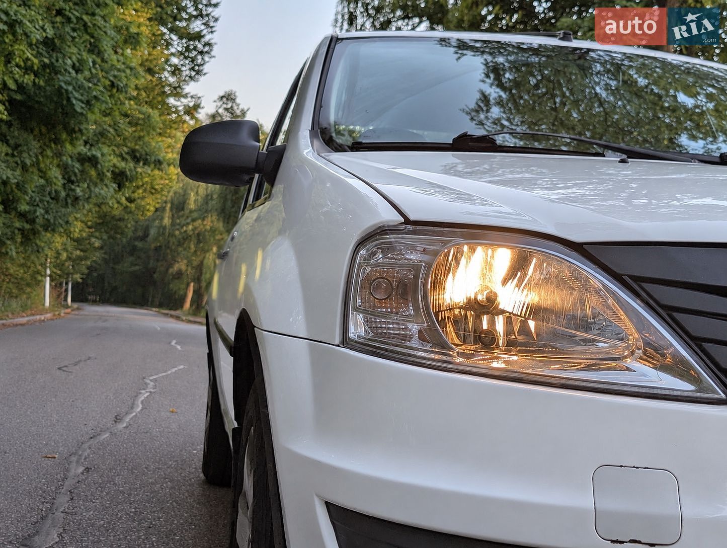 Renault Logan 2011 VIN VF1LSRAER45828536 фото оголошення 8 з 23