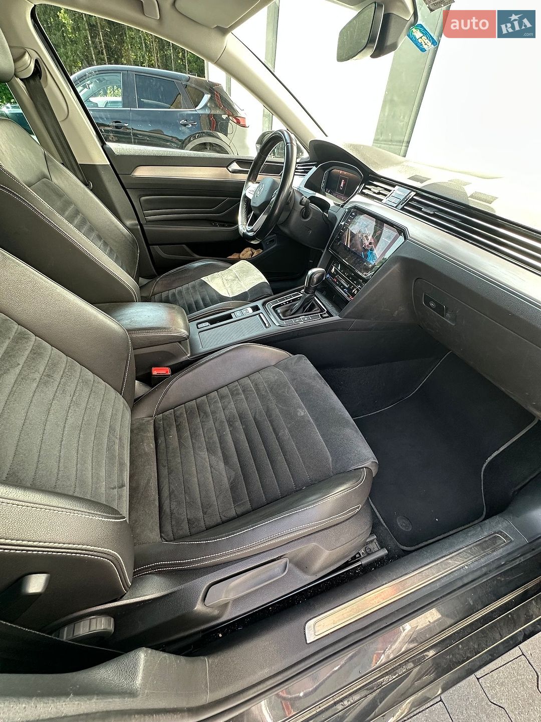 Volkswagen Passat 2020 VIN WVWZZZ3CZME025627 фото оголошення 17 з 57