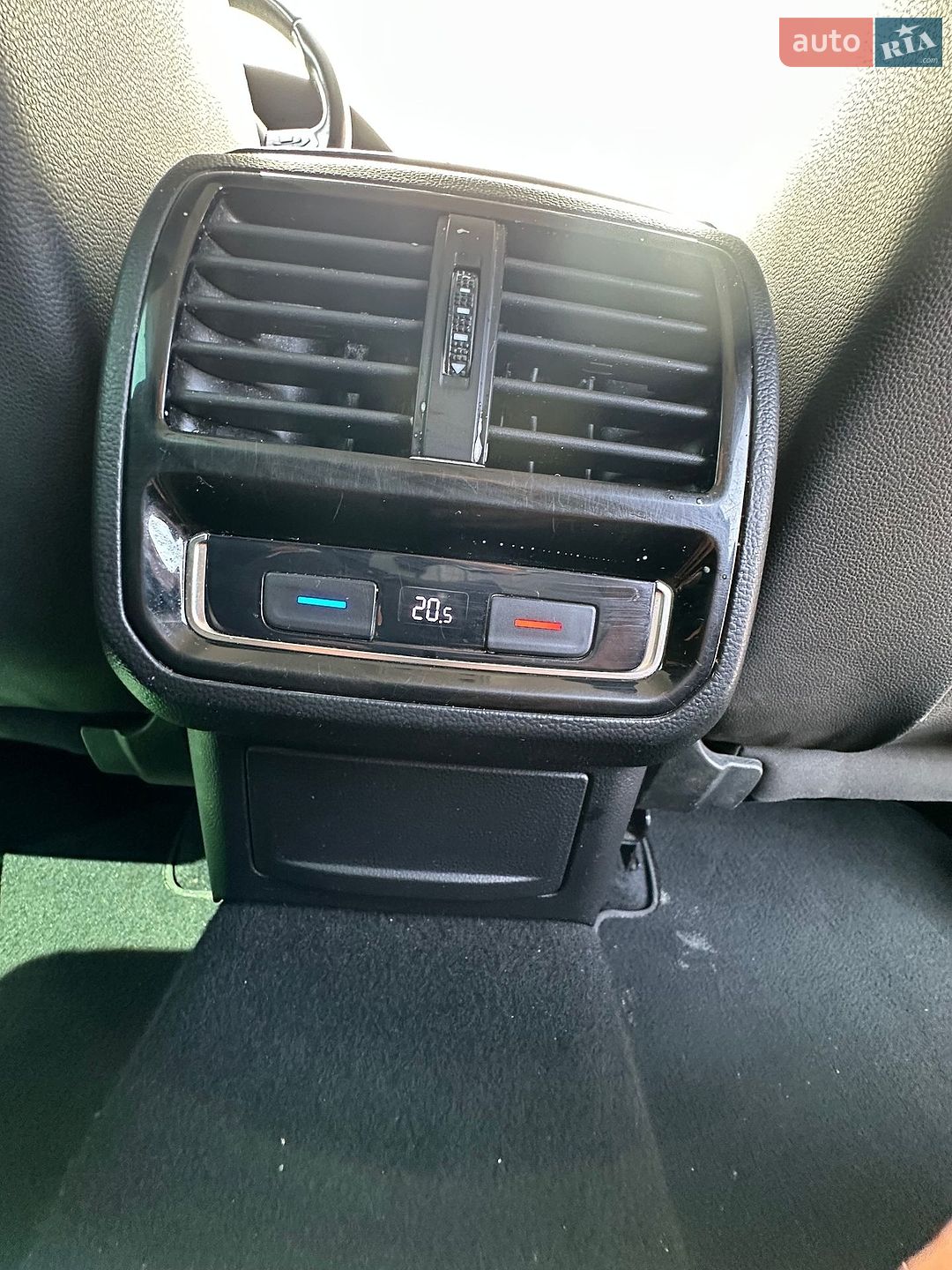 Volkswagen Passat 2020 VIN WVWZZZ3CZME025627 фото оголошення 28 з 57