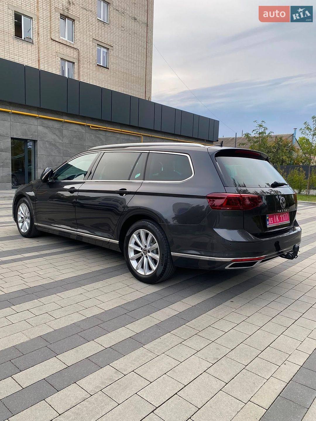 Volkswagen Passat 2023 VIN WVWZZZ3CZPE050051 фото оголошення 4 з 41