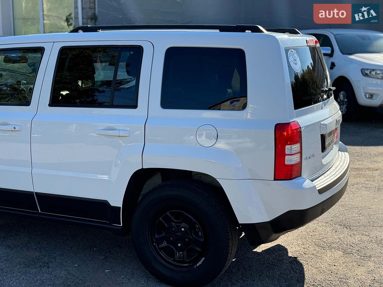 Jeep Patriot 2014 VIN 1C4NJRBB2FD215340 фото оголошення 9 з 30