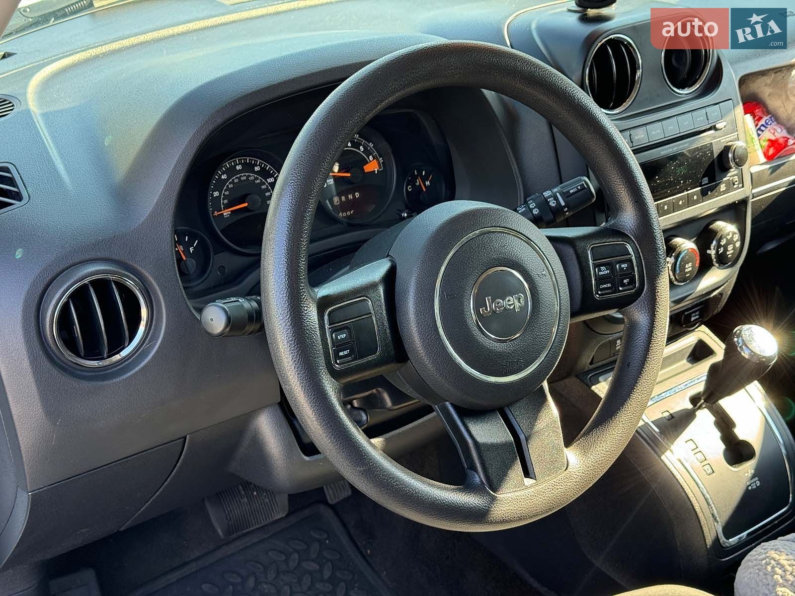 Jeep Patriot 2014 VIN 1C4NJRBB2FD215340 фото оголошення 16 з 30