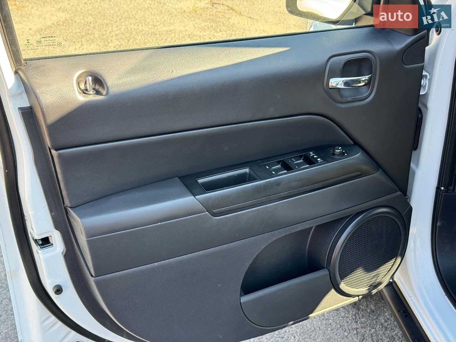 Jeep Patriot 2014 VIN 1C4NJRBB2FD215340 фото оголошення 13 з 30