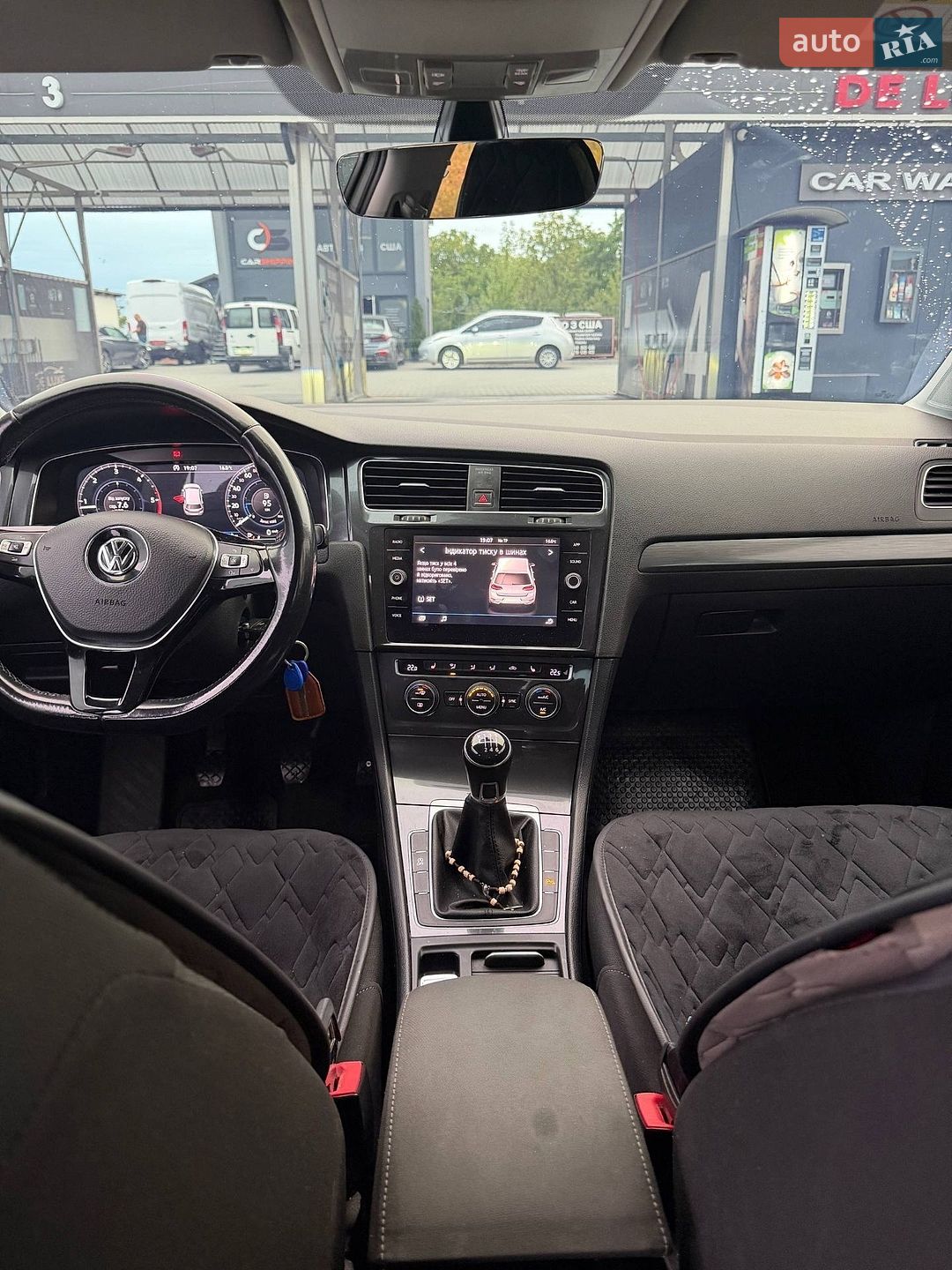 Volkswagen Golf 2017 VIN WVWZZZAUZJP001309 фото оголошення 10 з 11