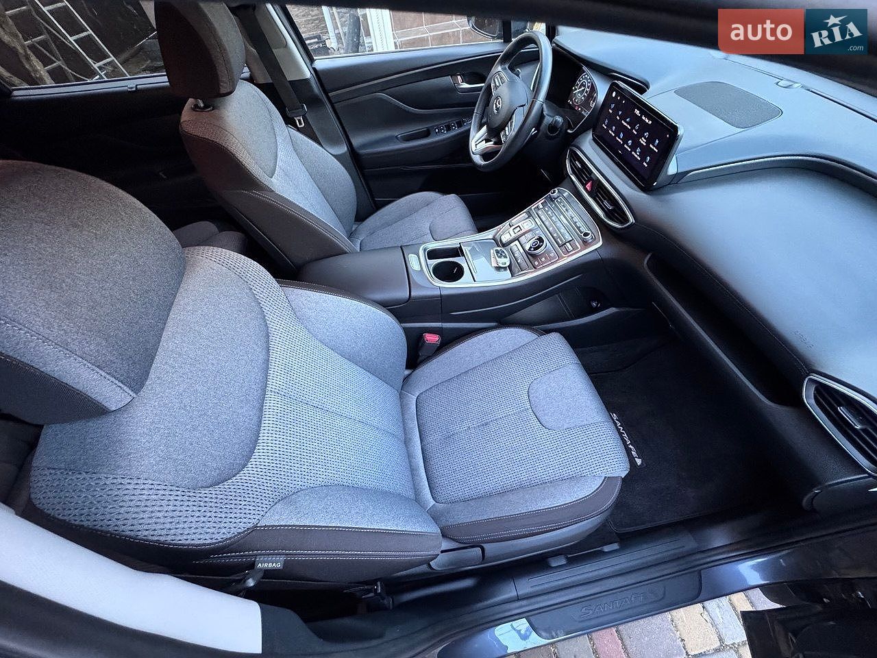Hyundai Santa FE 2023 VIN KM8S6DA27PU070723 фото оголошення 19 з 30
