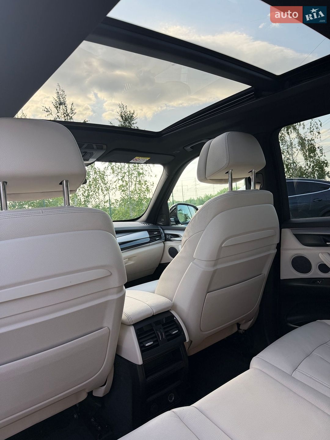 BMW X5 2015 VIN WBAKS610700N58834 фото оголошення 36 з 38