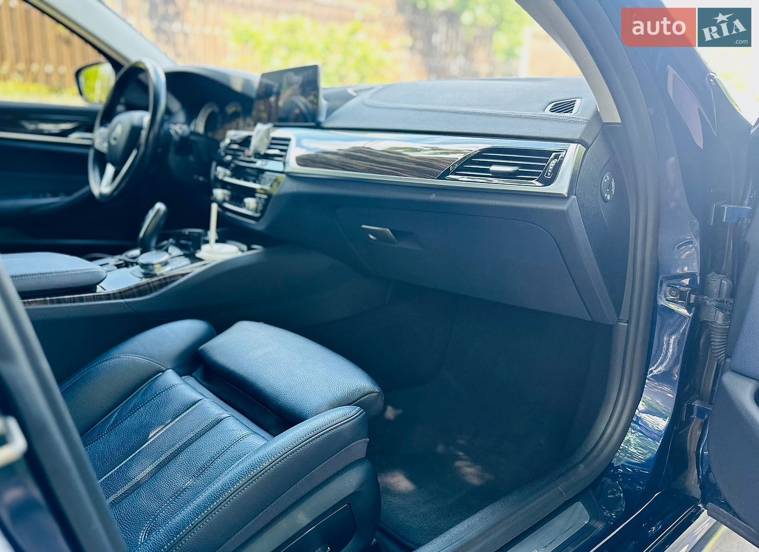 BMW 5 Series 2017 VIN WBAJD11040G884588 фото оголошення 17 з 20