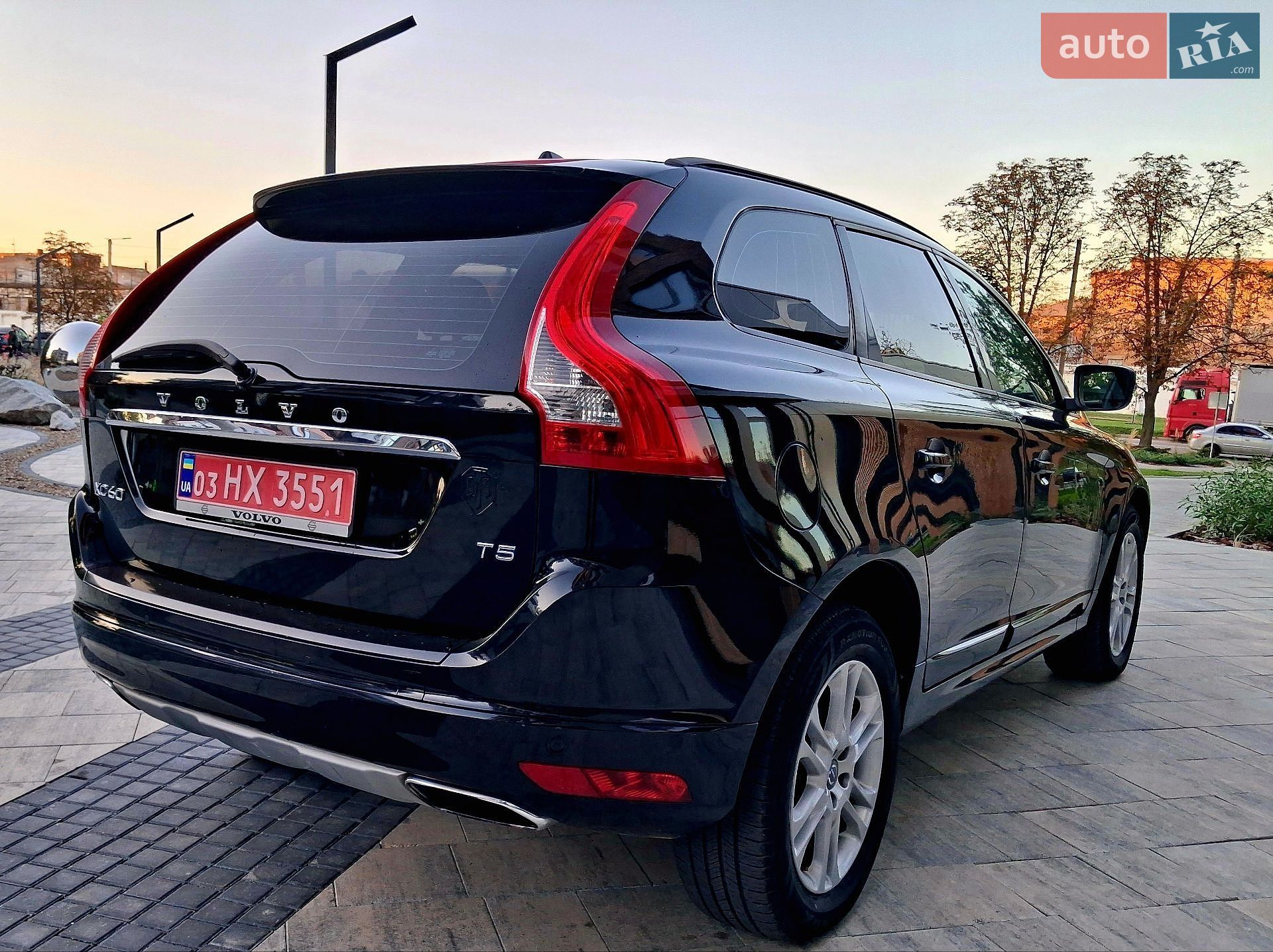 Volvo XC60 2016 VIN YV440MDJ7G2918335 фото оголошення 7 з 60