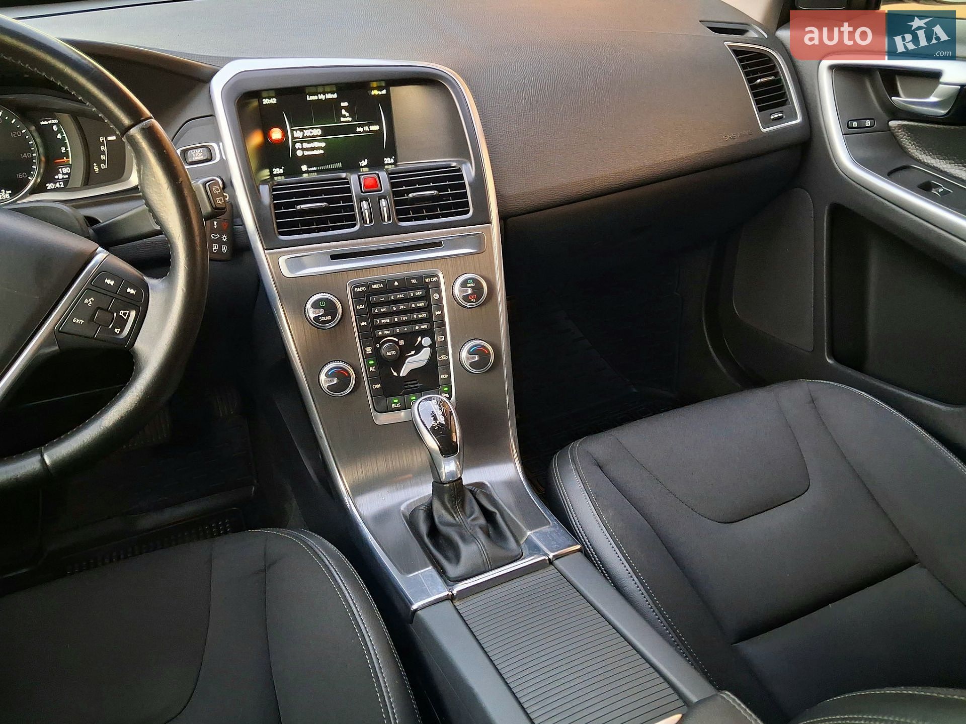 Volvo XC60 2016 VIN YV440MDJ7G2918335 фото оголошення 47 з 60
