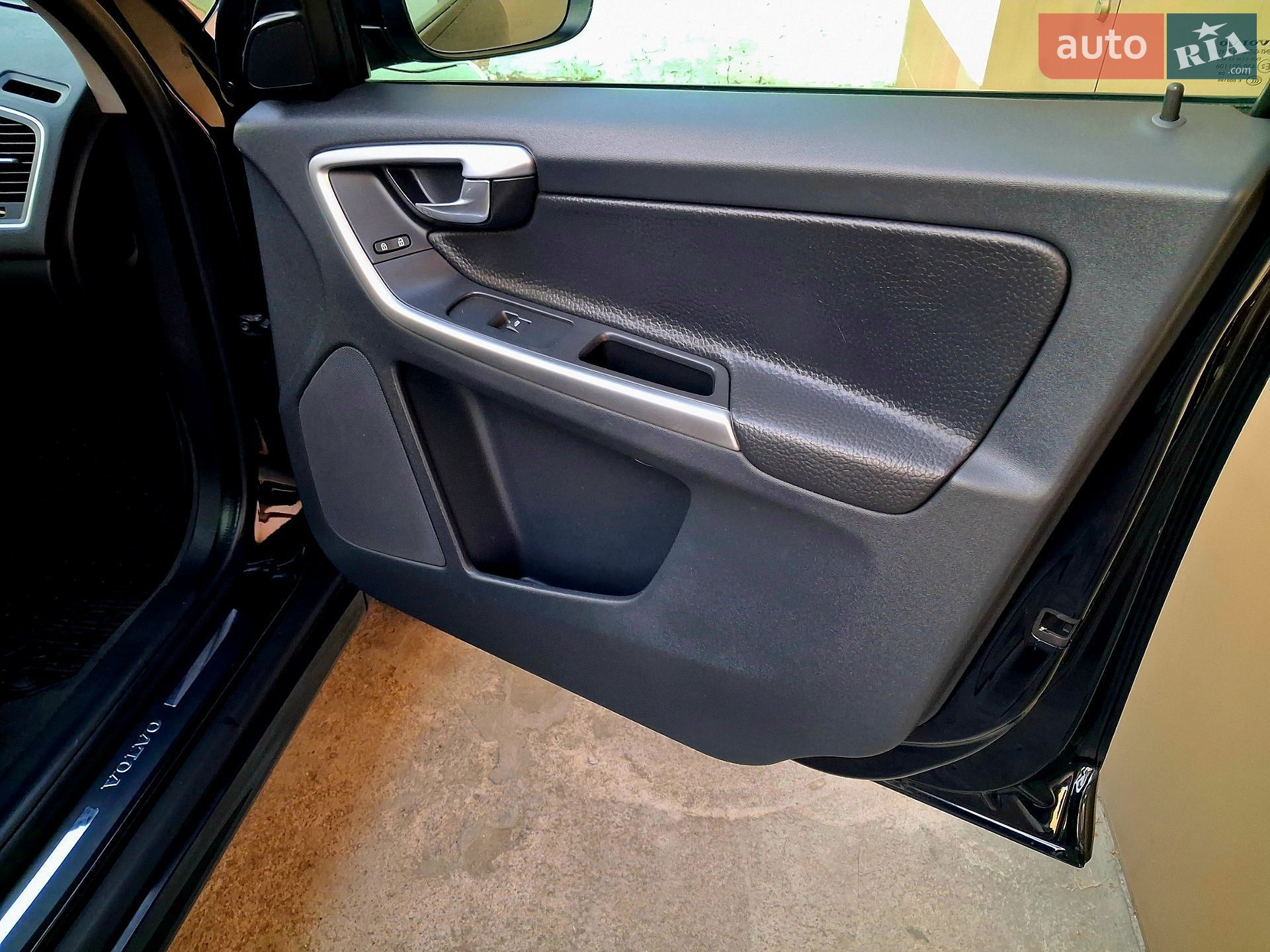Volvo XC60 2016 VIN YV440MDJ7G2918335 фото оголошення 58 з 60