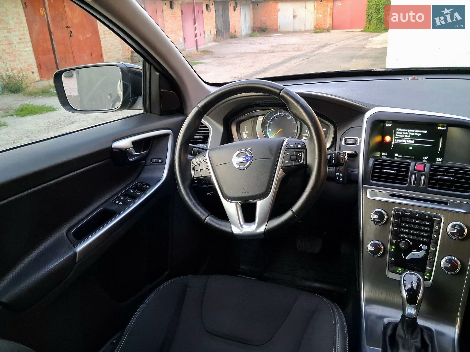Volvo XC60 2016 VIN YV440MDJ7G2918335 фото оголошення 60 з 60