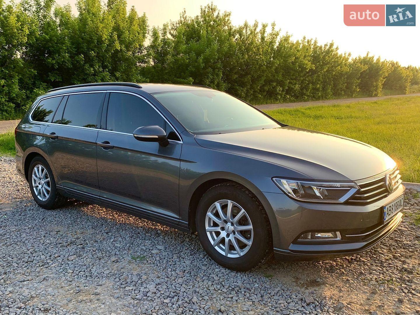 Volkswagen Passat 2016 VIN WVWZZZ3CZHE040336 фото оголошення 2 з 12