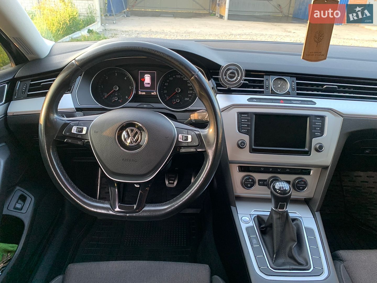 Volkswagen Passat 2016 VIN WVWZZZ3CZHE040336 фото оголошення 9 з 12