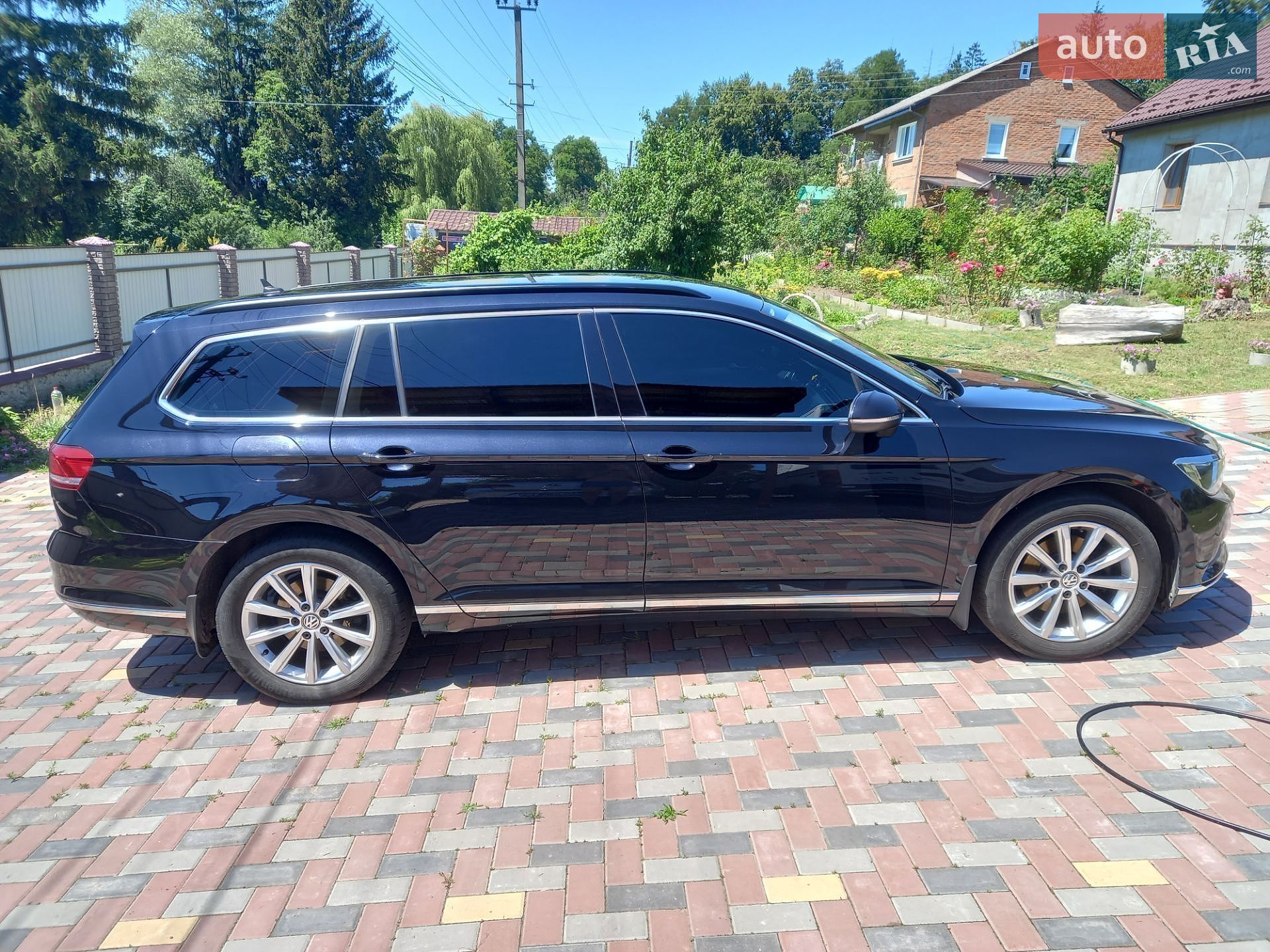 Volkswagen Passat 2018 VIN WVWZZZ3CZKE033929 фото оголошення 4 з 11