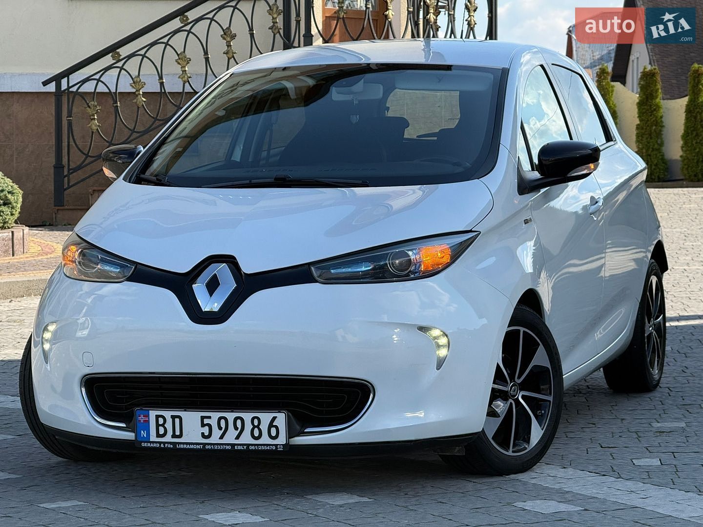 Renault Zoe 2017 VIN VF1AGVYF058972207 фото оголошення 7 з 137