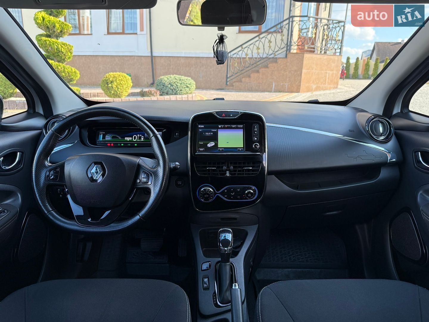 Renault Zoe 2017 VIN VF1AGVYF058972207 фото оголошення 121 з 137