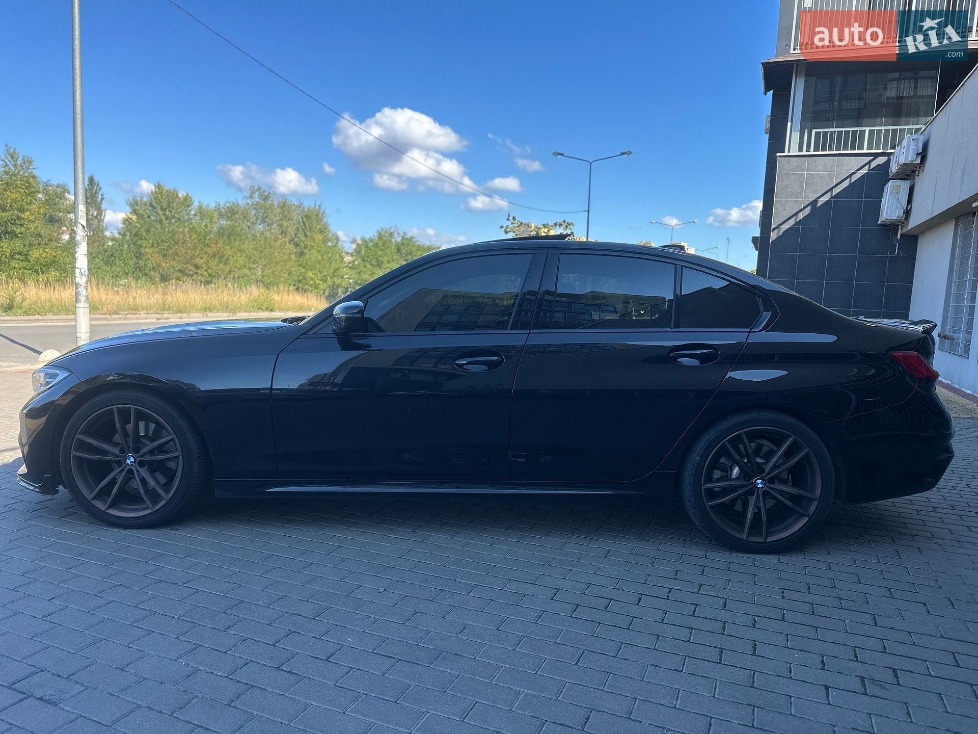 BMW 3 Series 2019 VIN 3MW5R1J05L8B20075 фото оголошення 8 з 27