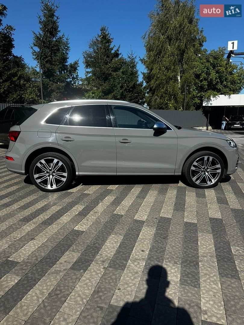 Audi SQ5 2019 VIN WA1A4AFY0L2012616 фото оголошення 9 з 23