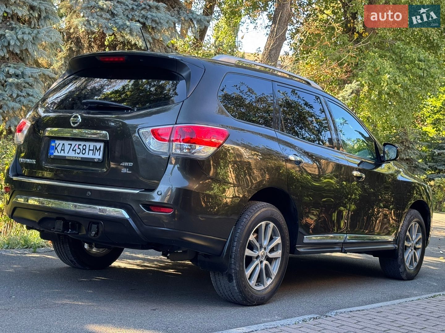 Nissan Pathfinder 2014 VIN 5N1AR2MM8FC613425 фото оголошення 10 з 37