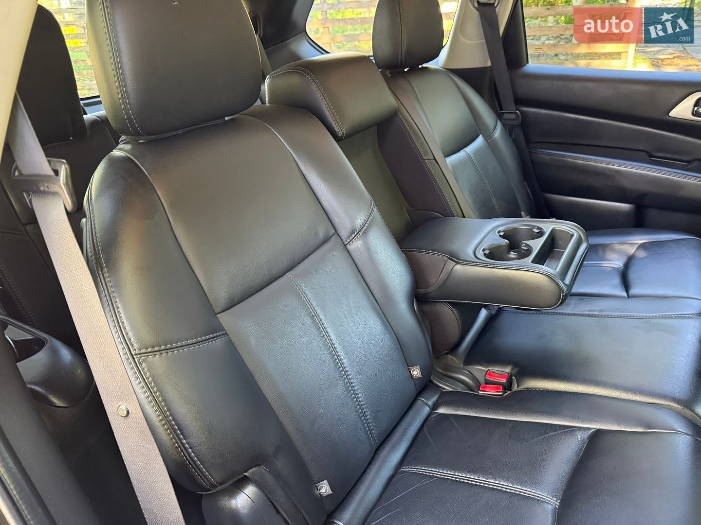 Nissan Pathfinder 2014 VIN 5N1AR2MM8FC613425 фото оголошення 17 з 37