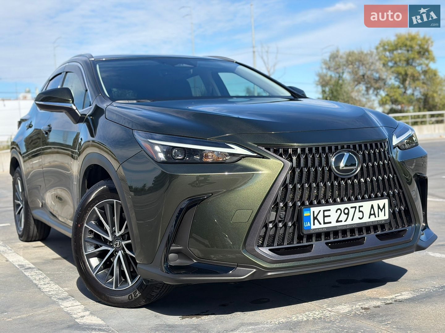 Lexus NX 2024 VIN JTJCFBAZ302022774 фото оголошення 3 з 65