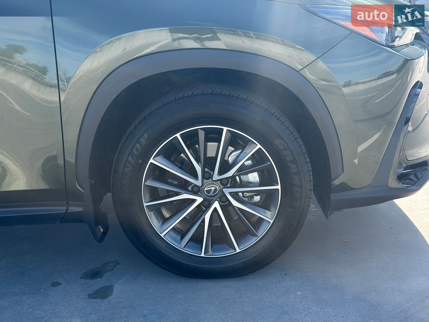 Lexus NX 2024 VIN JTJCFBAZ302022774 фото оголошення 8 з 65